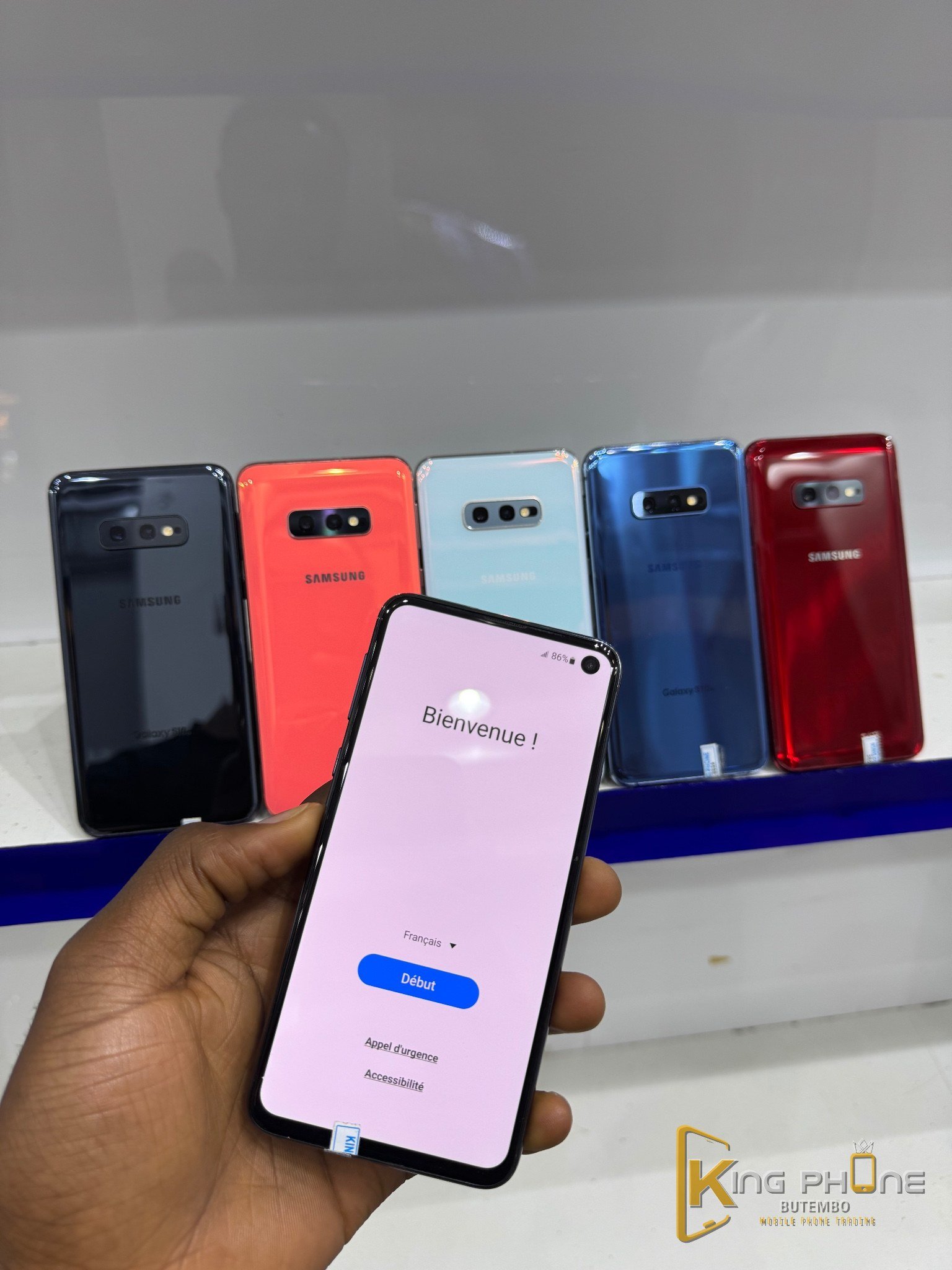 Samsung S10E