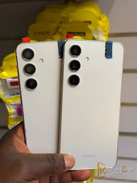Samsung S24