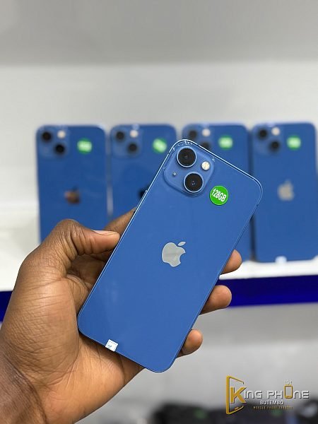 iPhone 13