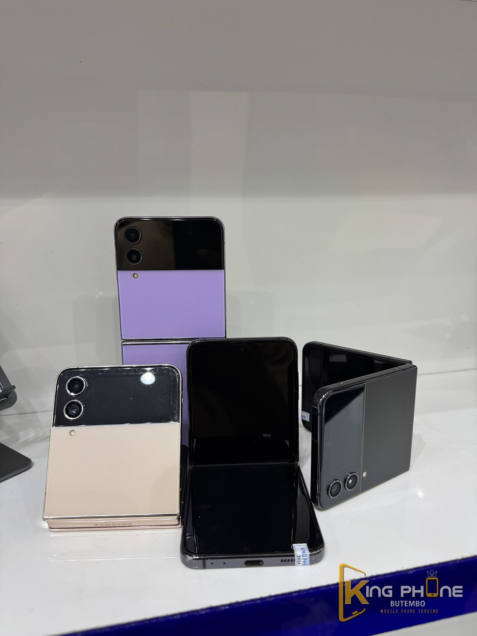 Samsung Flip 4 & Flip 3
